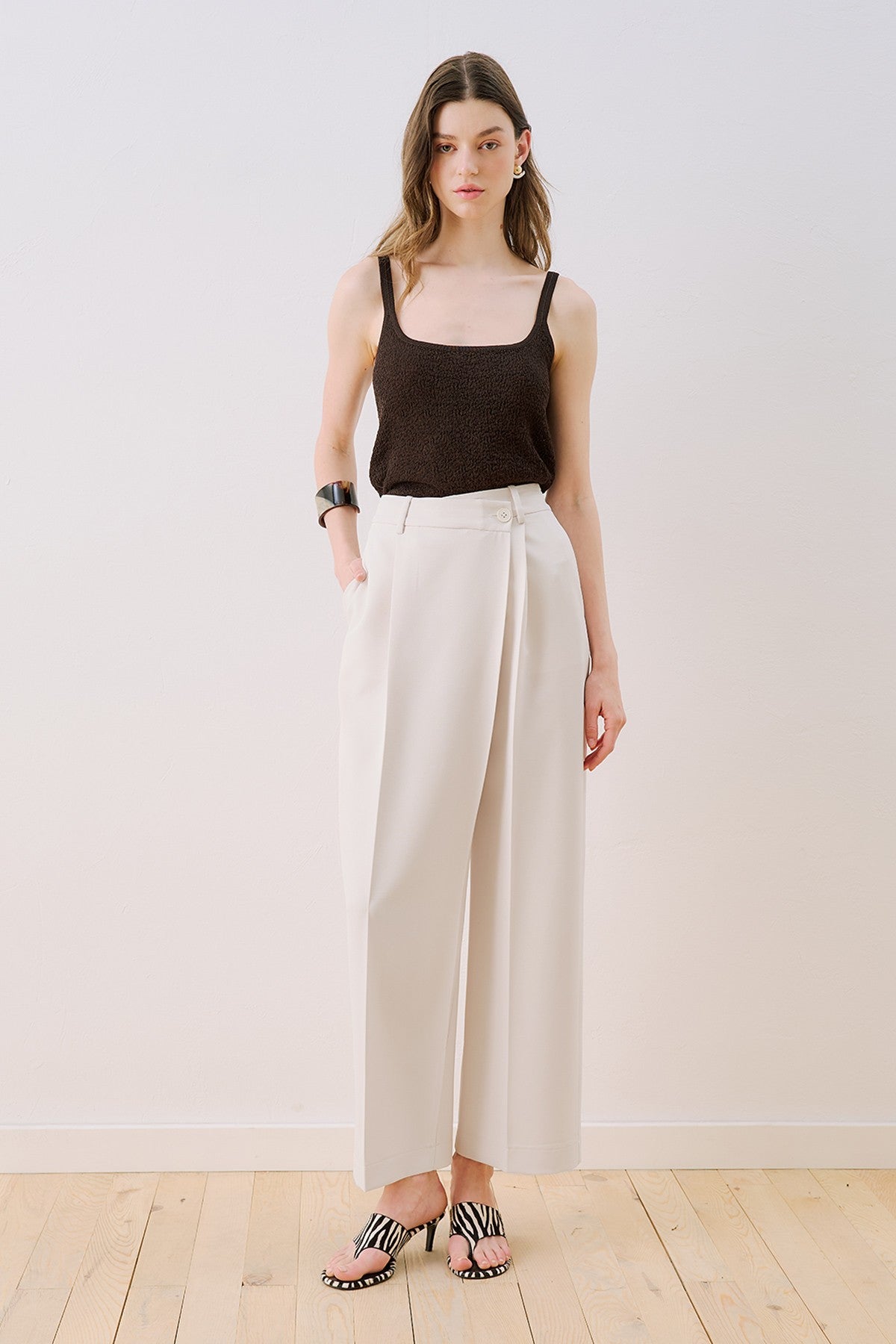 MANUKA | Wrap Closure Tailored Trousers