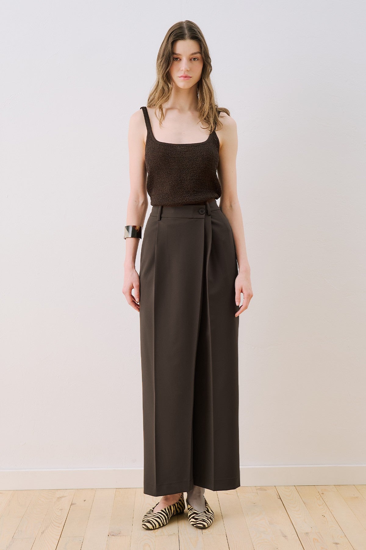 MANUKA | Wrap Closure Tailored Trousers