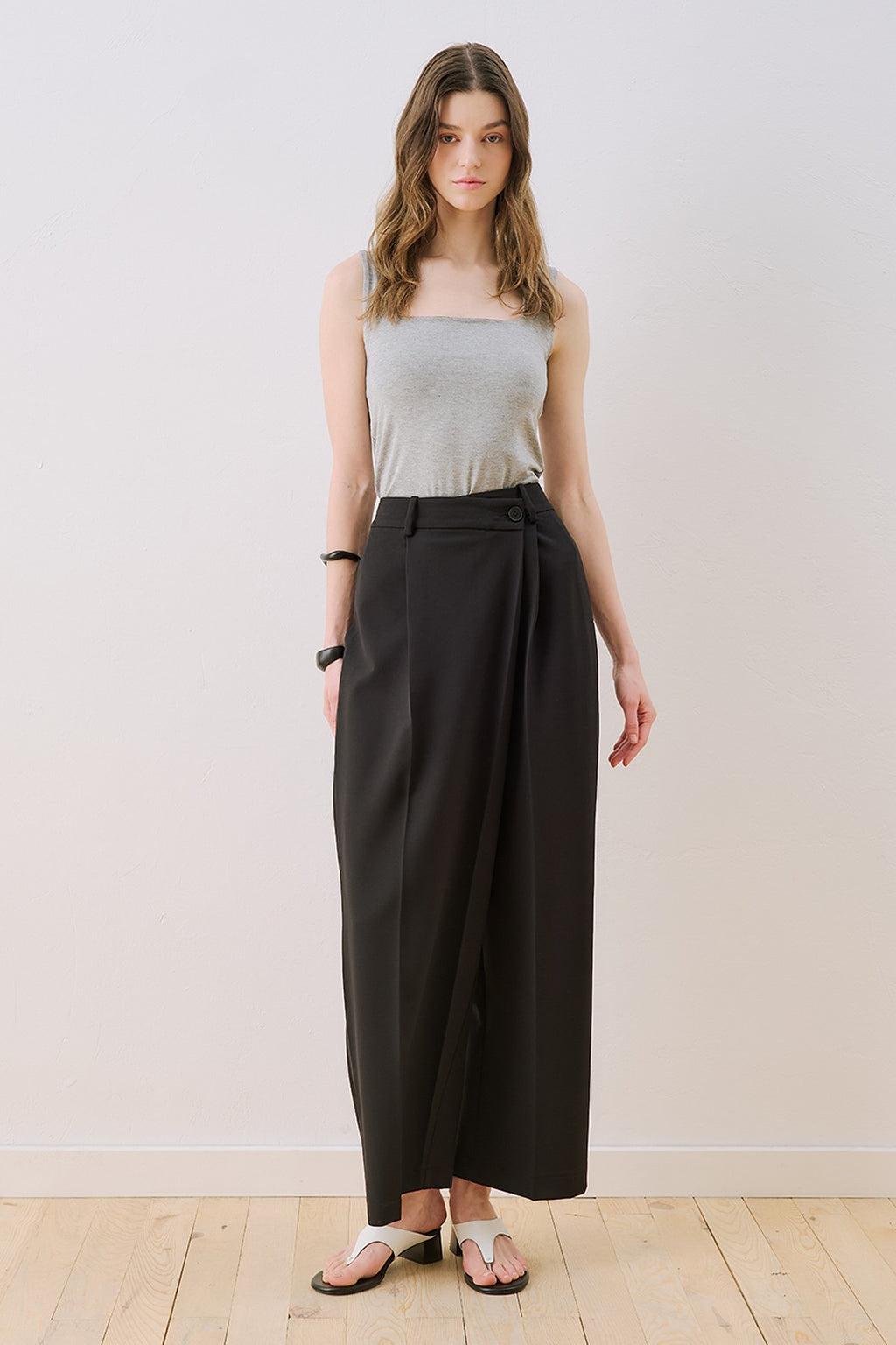 MANUKA | Wrap Closure Tailored Trousers