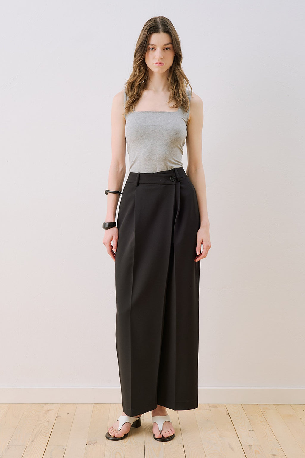 MANUKA | Wrap Closure Tailored Trousers