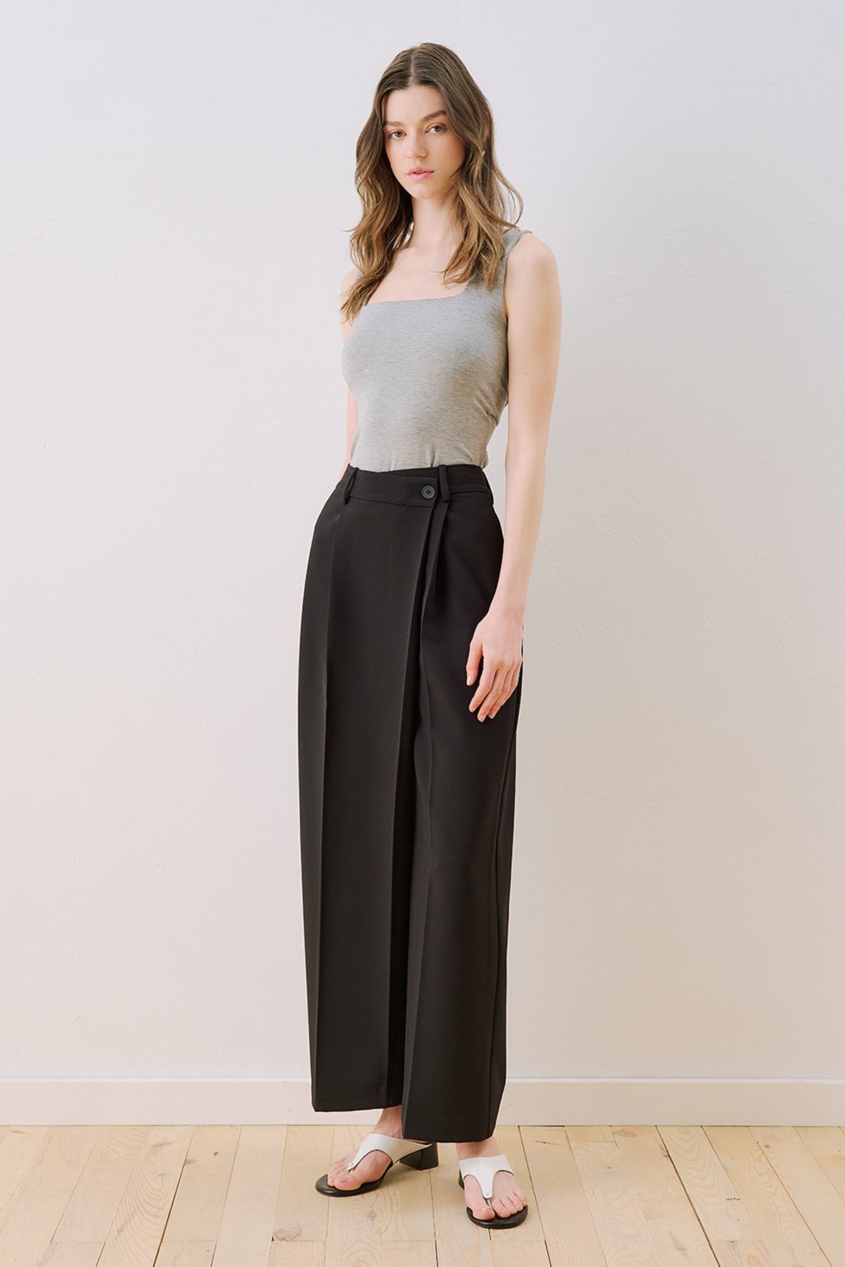 MANUKA | Wrap Closure Tailored Trousers