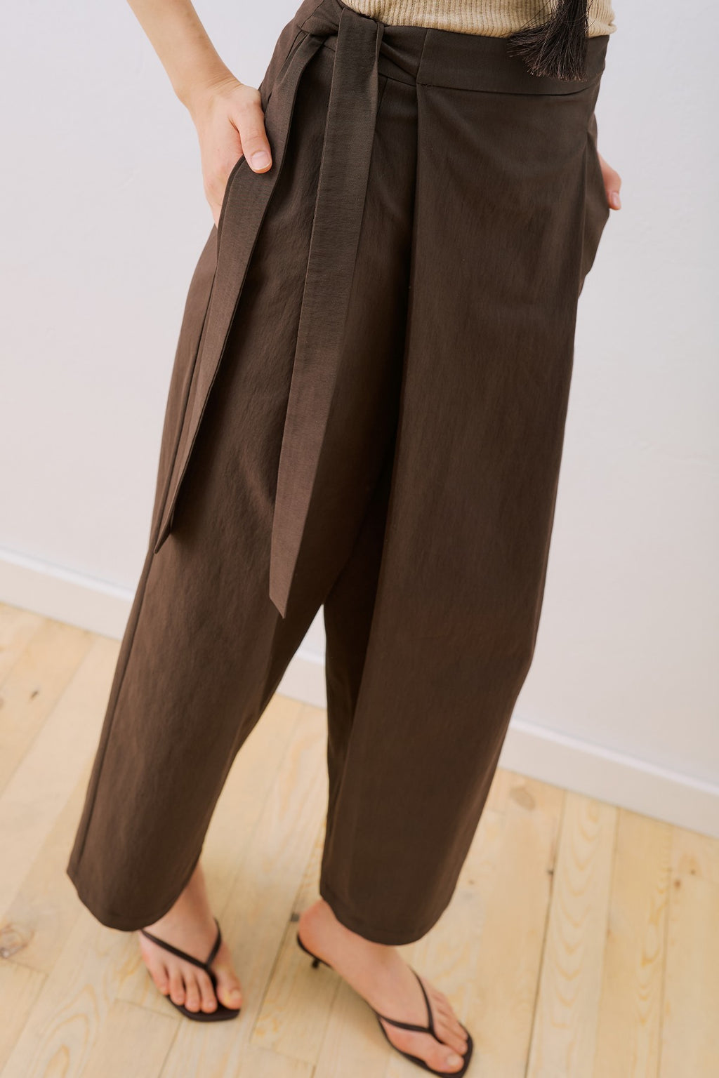MANUKA | Wrap Closure Trousers