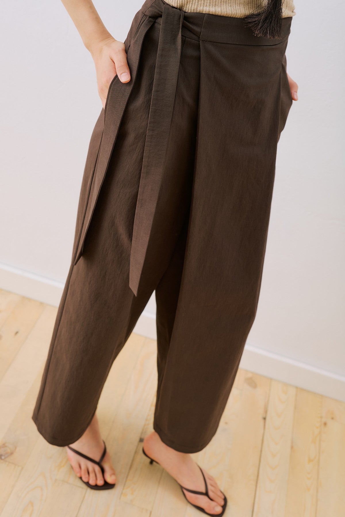 MANUKA | Wrap Closure Trousers