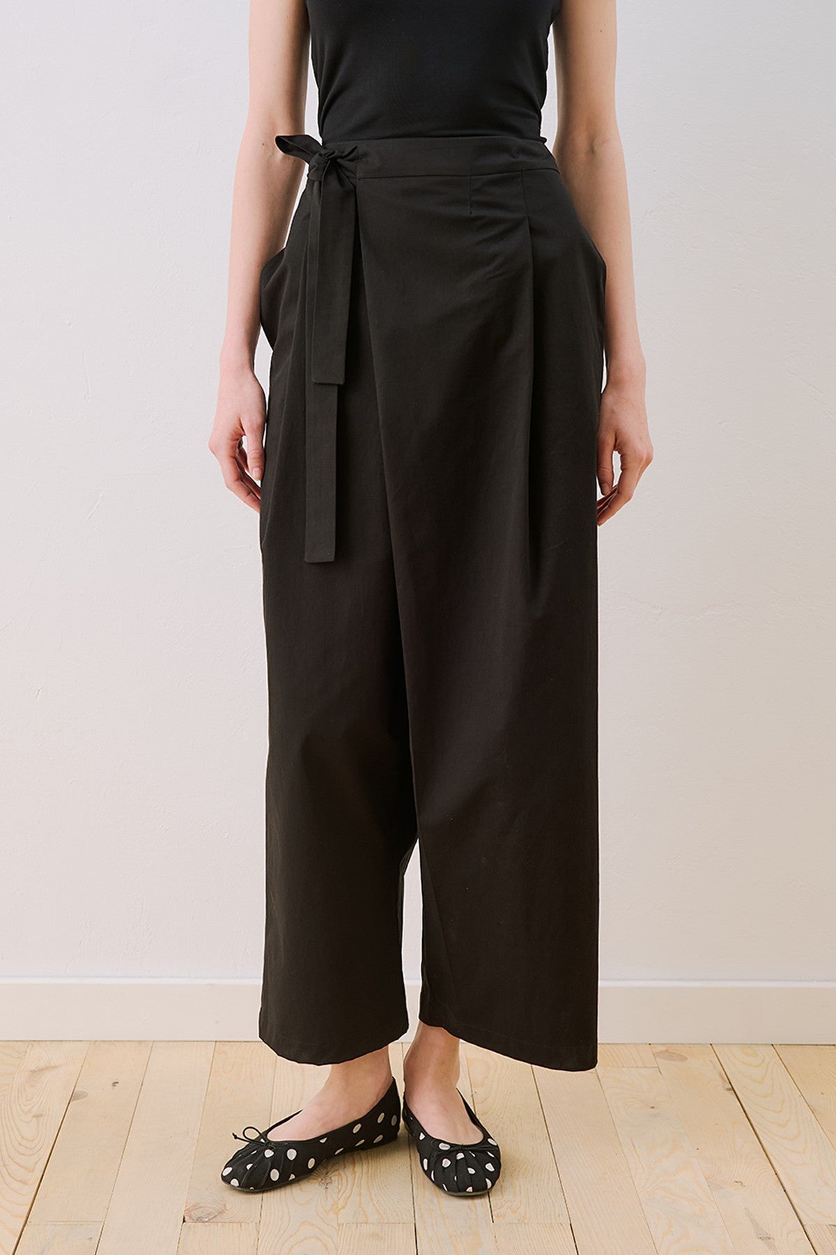 MANUKA | Wrap Closure Trousers
