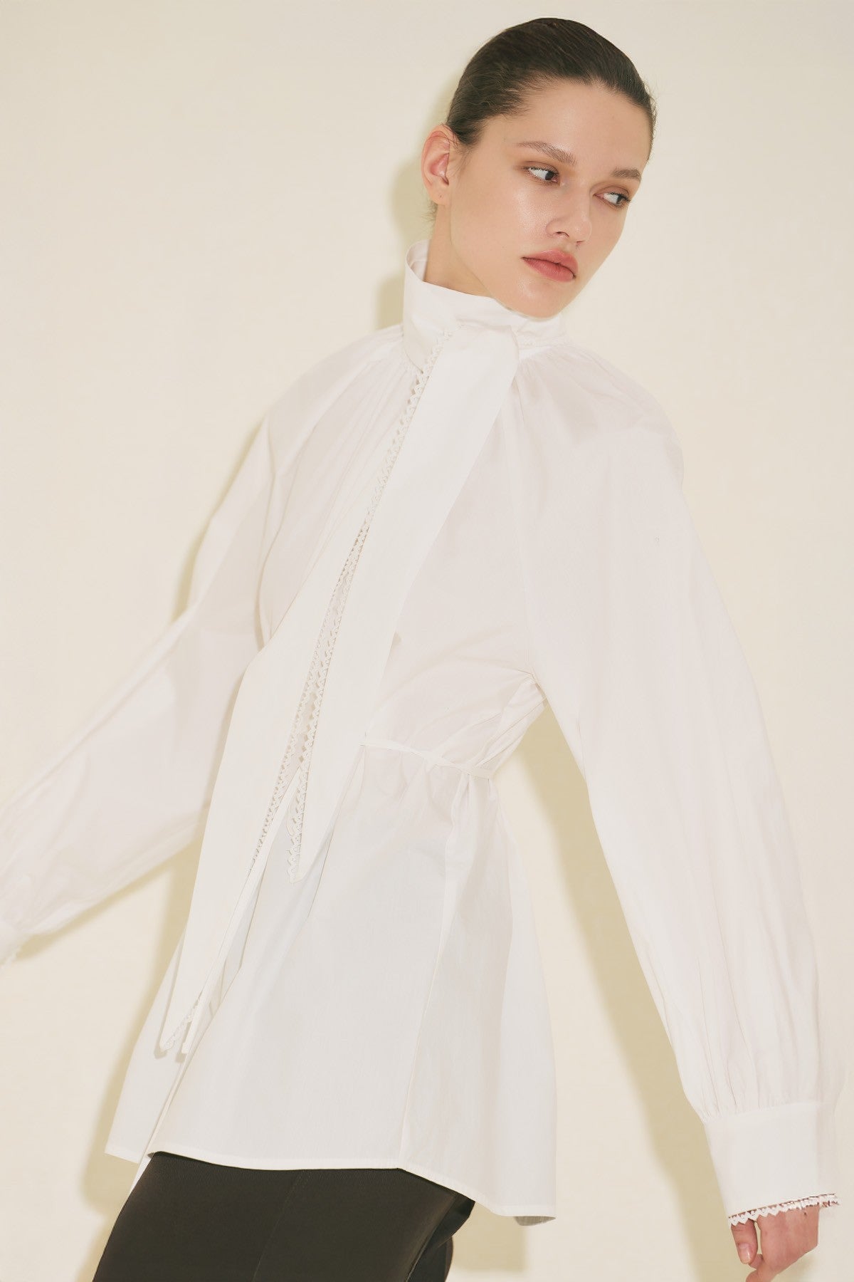 MANUKA | Easy Oversized Long-Sleeve Blouse