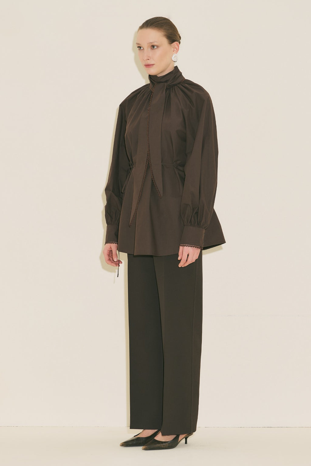 MANUKA | Easy Oversized Long-Sleeve Blouse