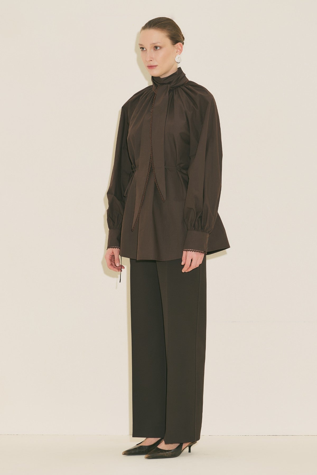 MANUKA | Easy Oversized Long-Sleeve Blouse