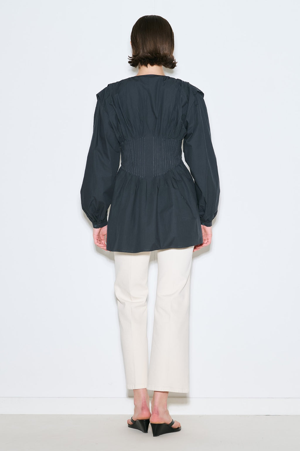 MANUKA | Pleat-Detail Waist Long-Sleeve Blouse