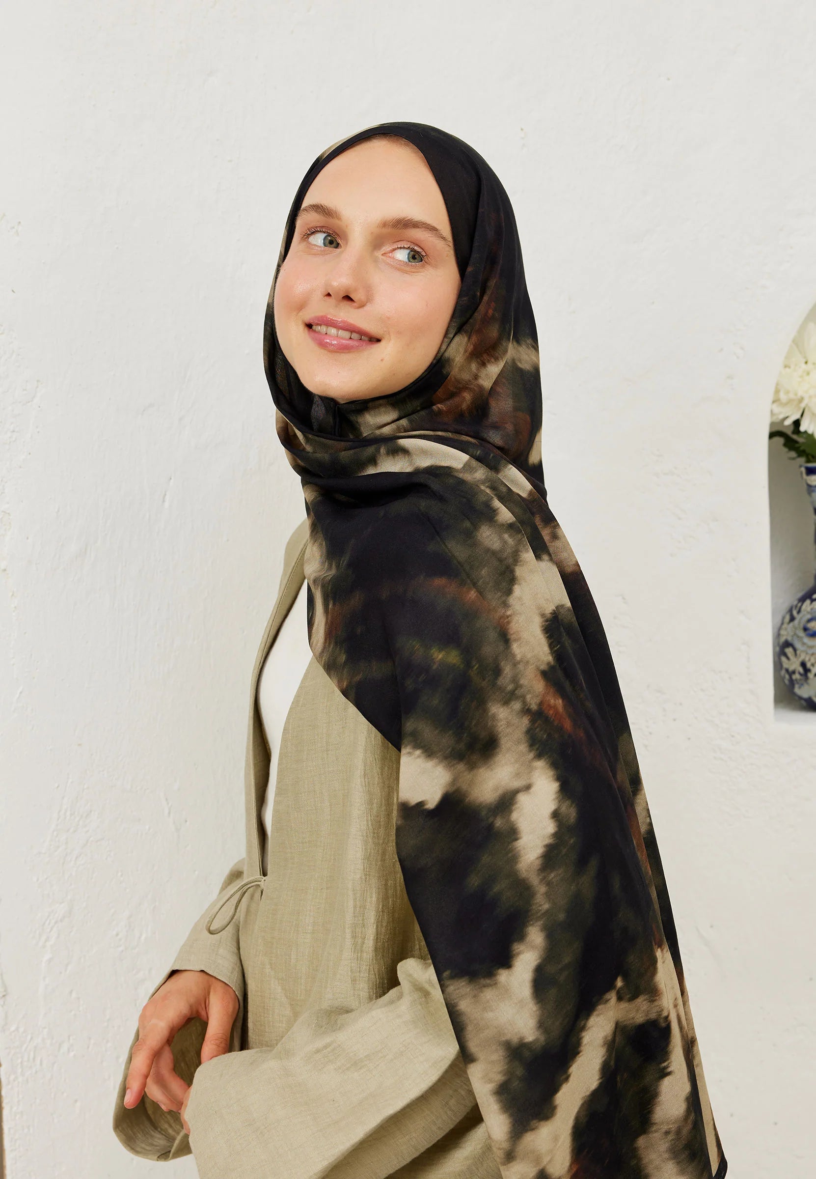 FRESH SCARFS | Batik Patterned Ramie Scarf