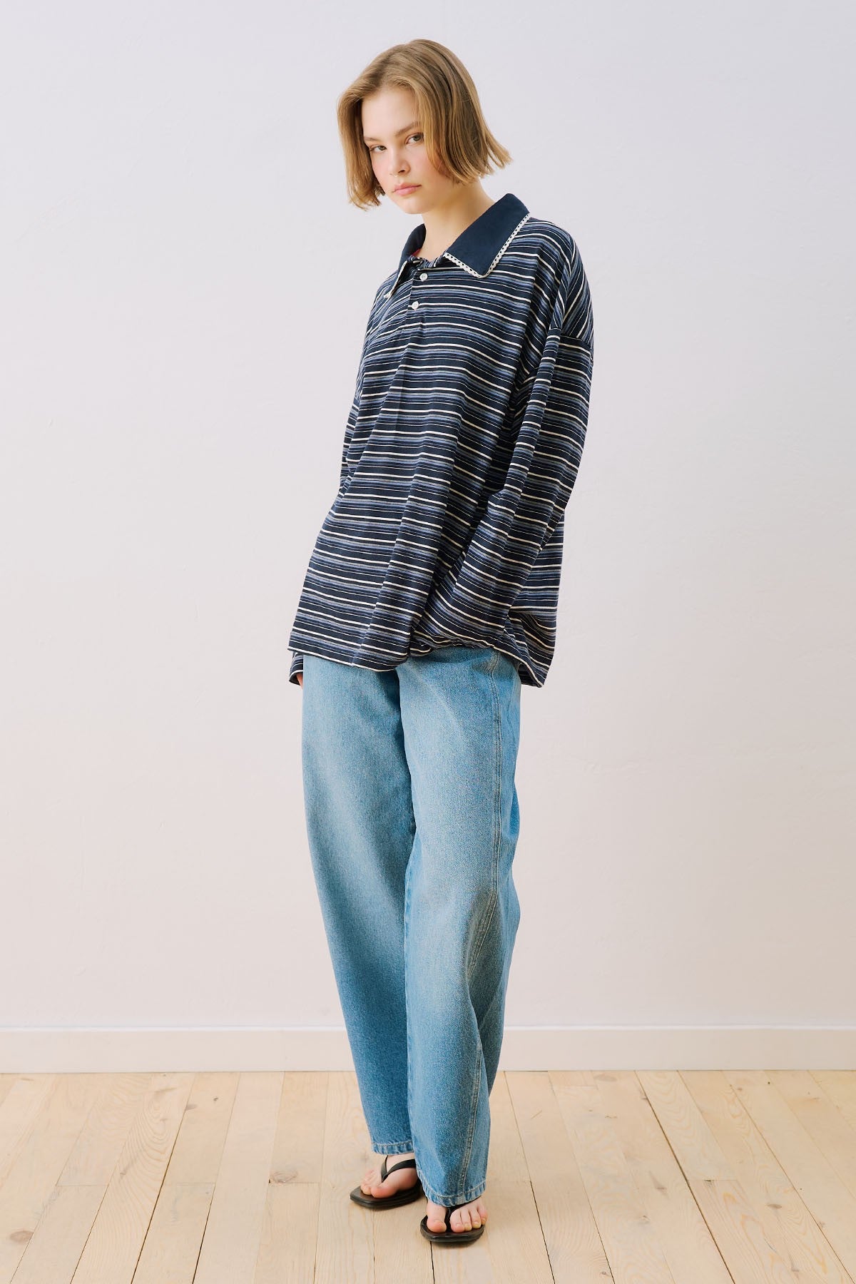 MANUKA | Striped Trim Detail Sweatshirt