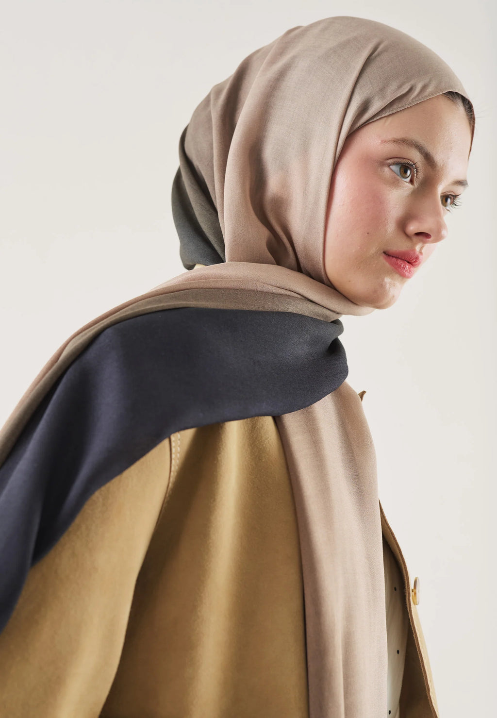 FRESH SCARFS |  Degrade Patterned Scarf
