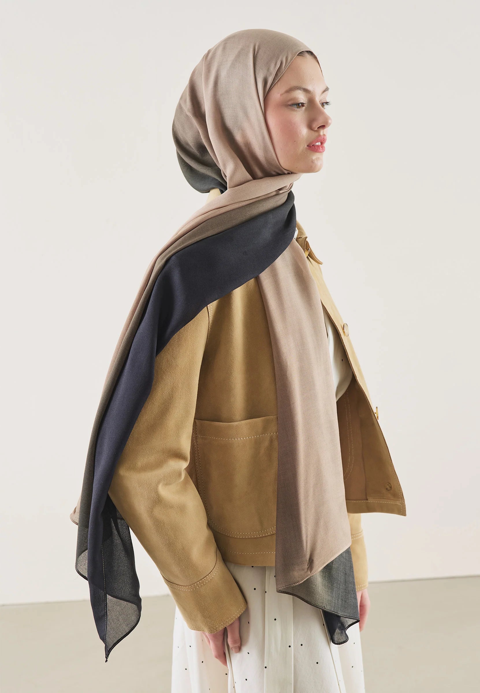 FRESH SCARFS |  Degrade Patterned Scarf