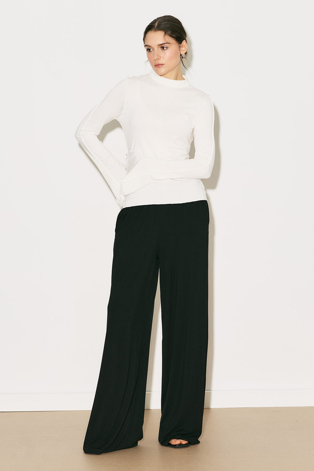 MANUKA | Easy Oversized Long-Sleeve Blouse