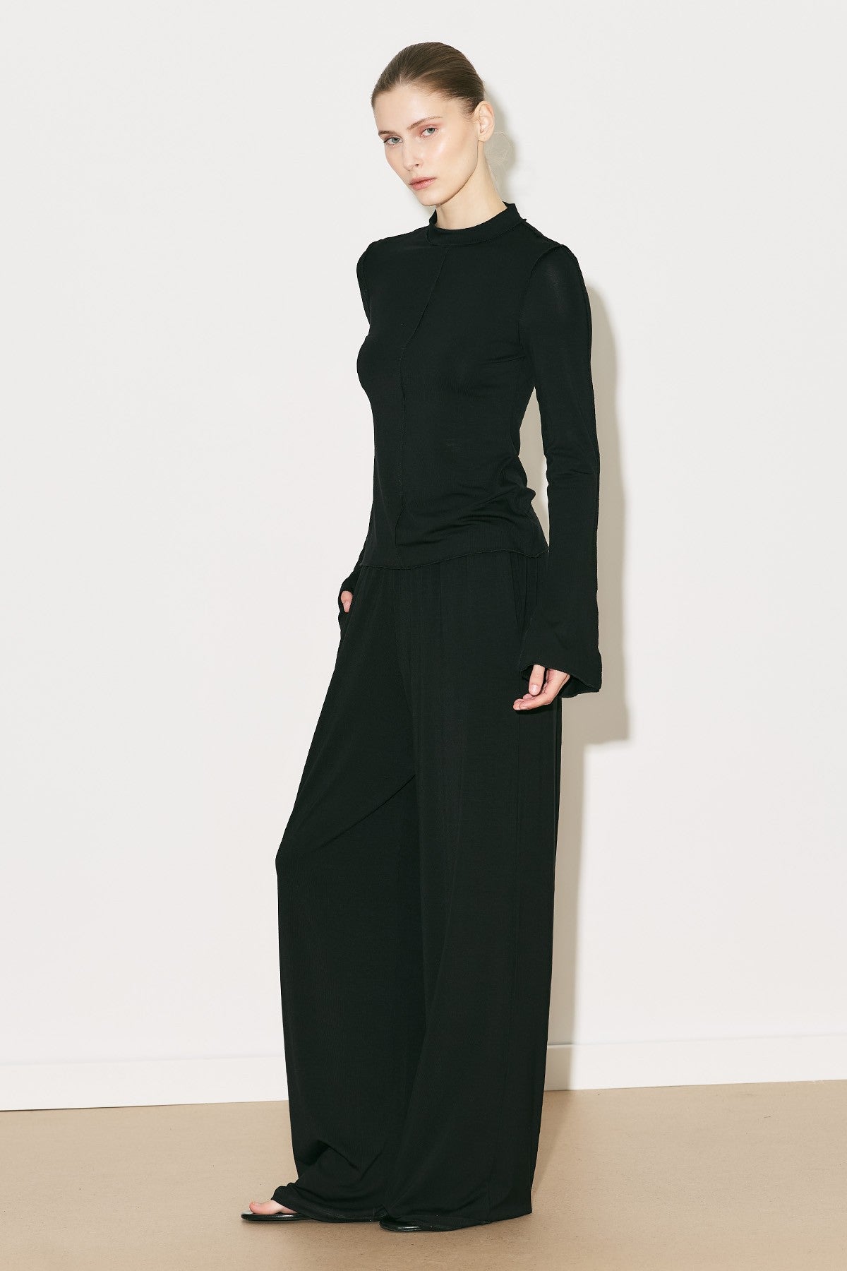 MANUKA | Easy Oversized Long-Sleeve Blouse