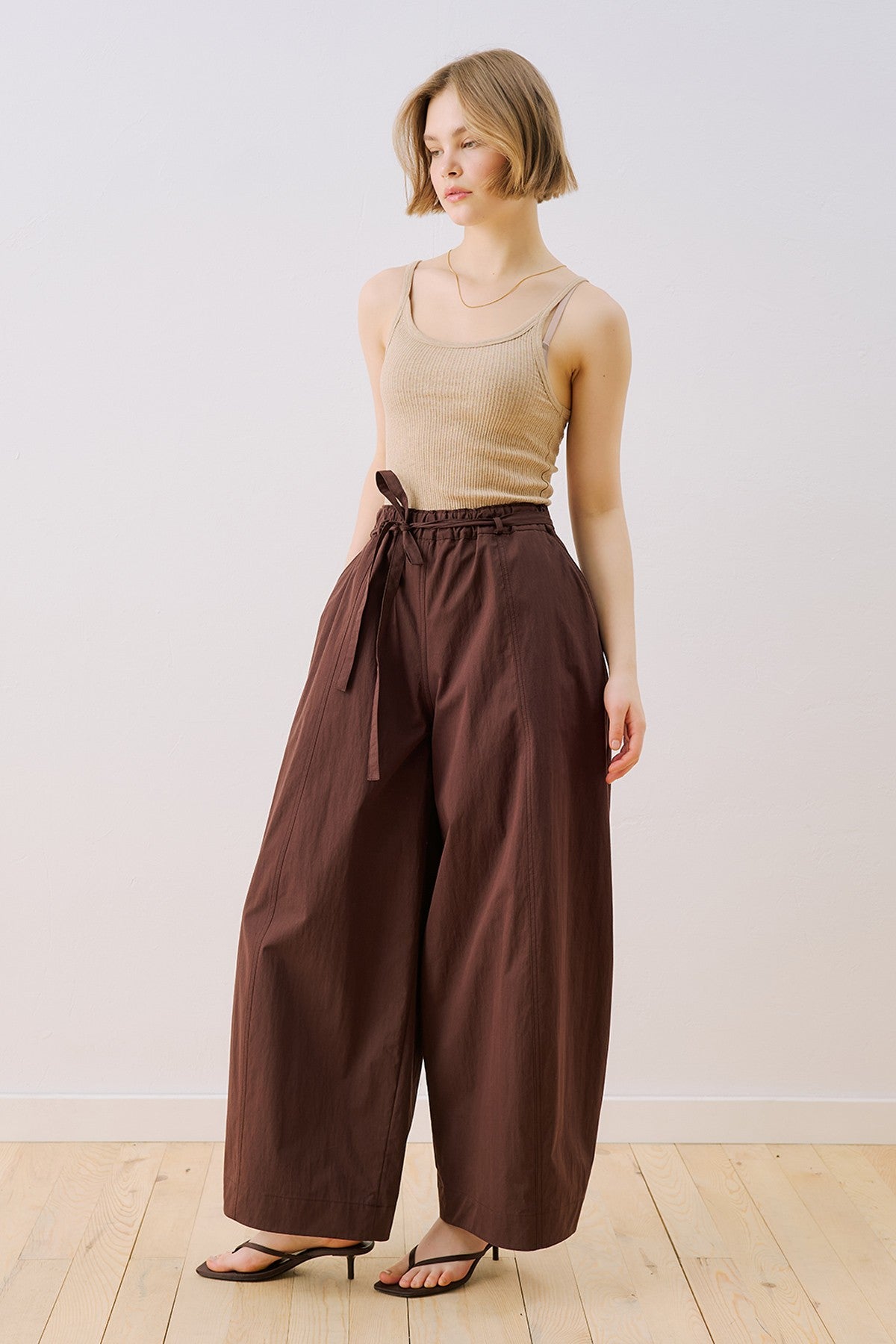 MANUKA | Elastic Waist Barrel Trousers
