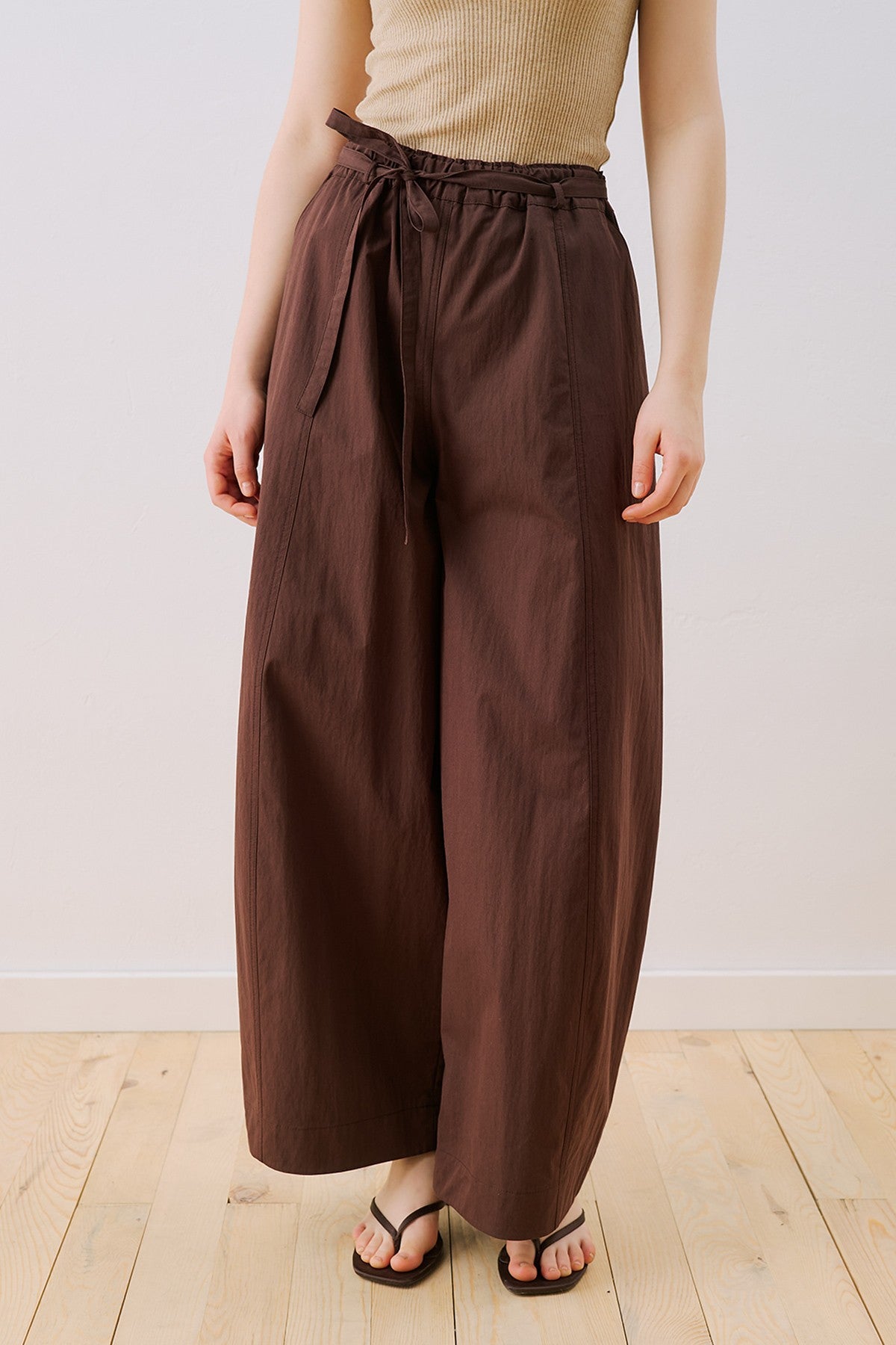 MANUKA | Elastic Waist Barrel Trousers