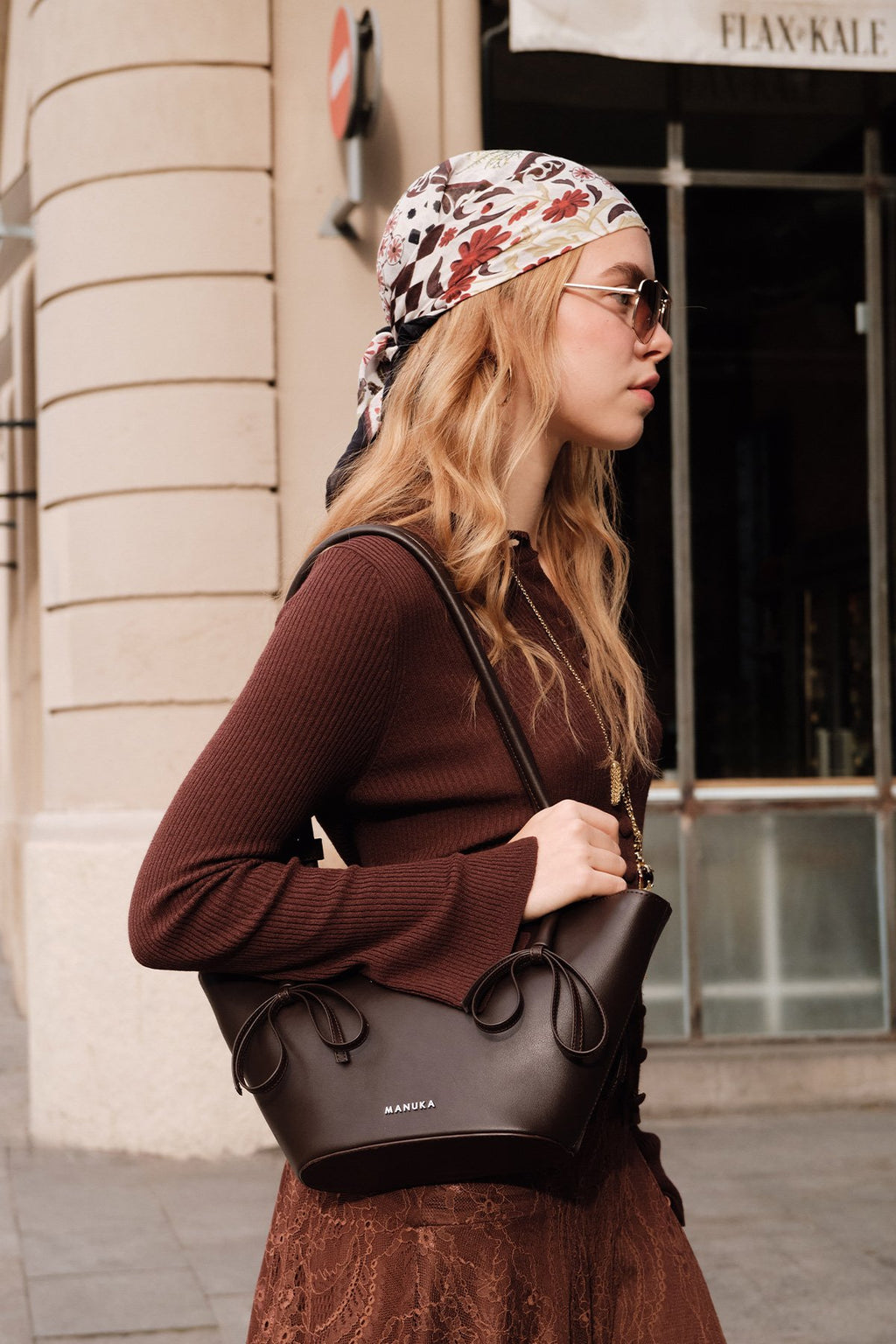 MANUKA | Sandy Bow Bags