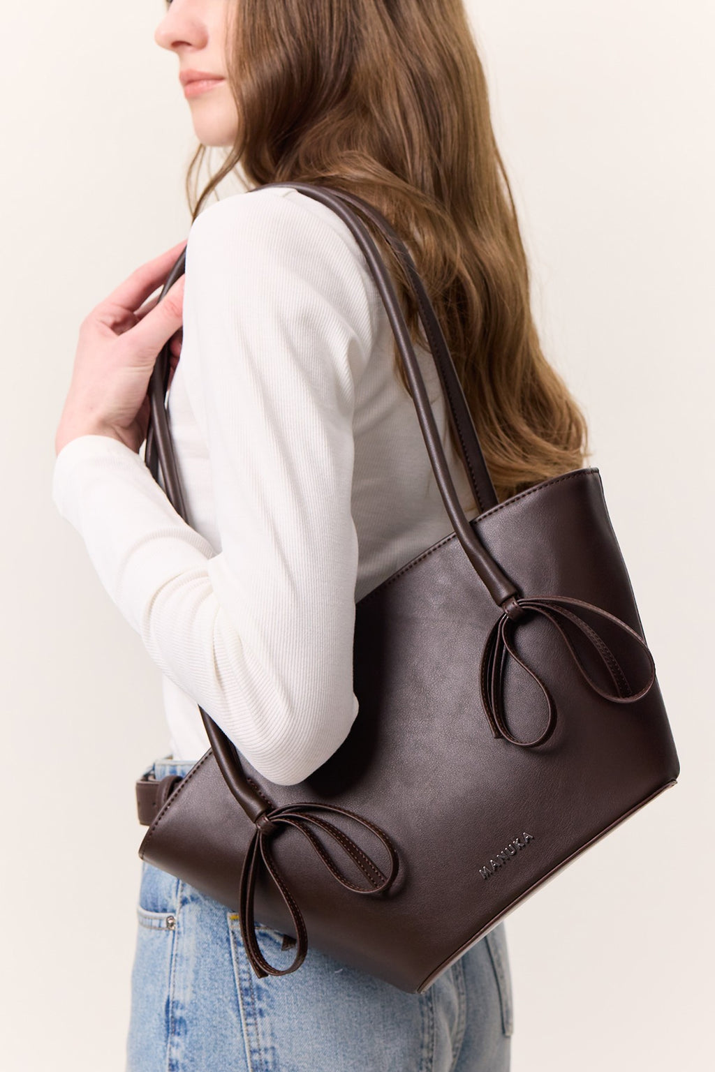 MANUKA | Sandy Bow Bags