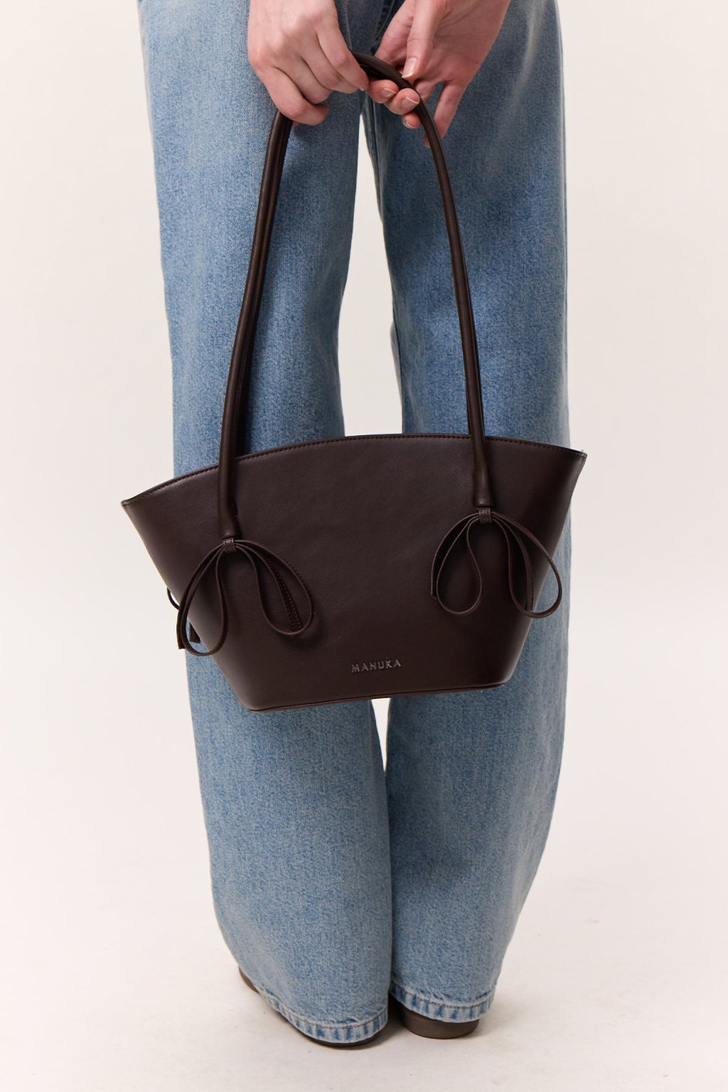 MANUKA | Sandy Bow Bags