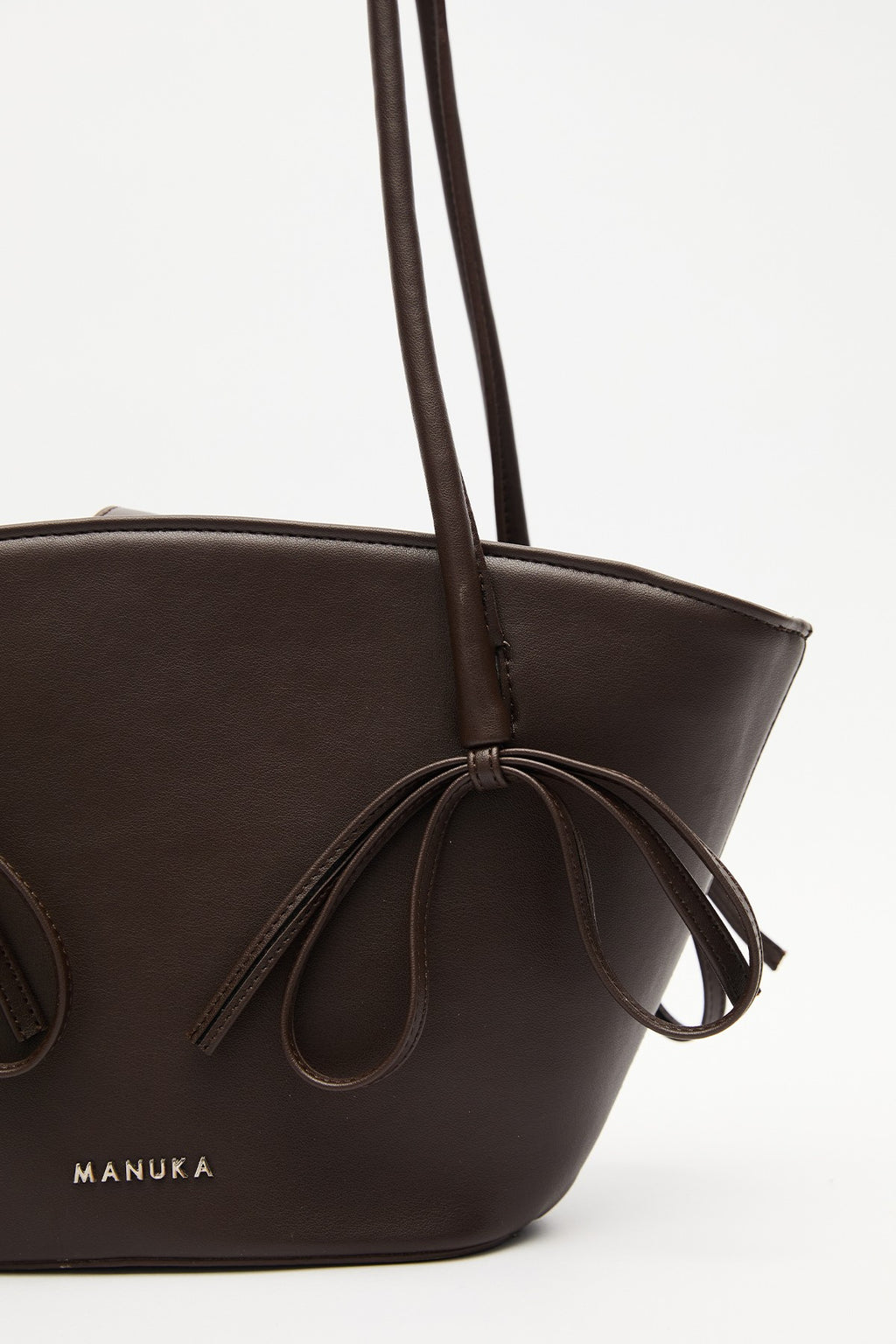 MANUKA | Sandy Bow Bags