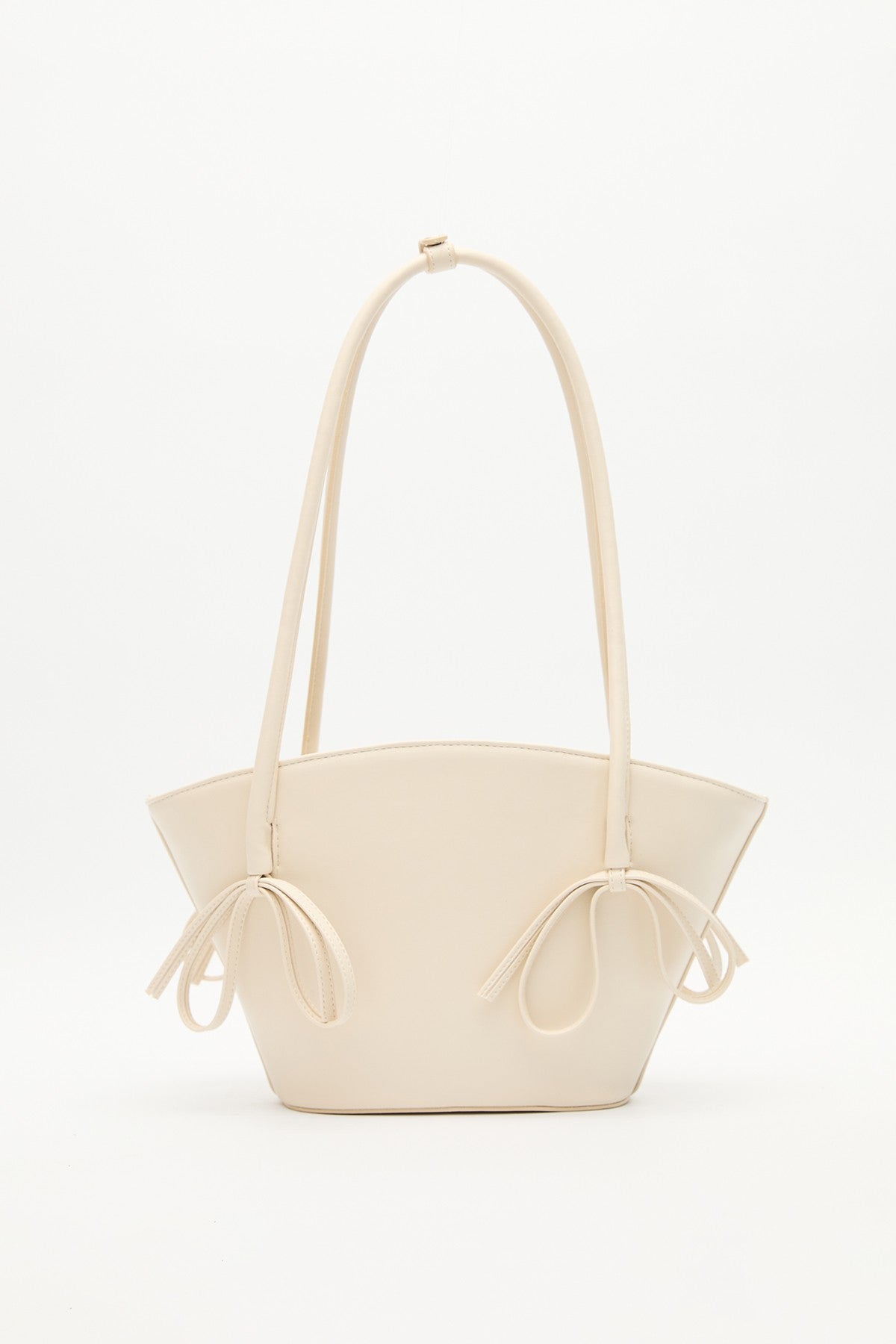 MANUKA | Sandy Bow Bags