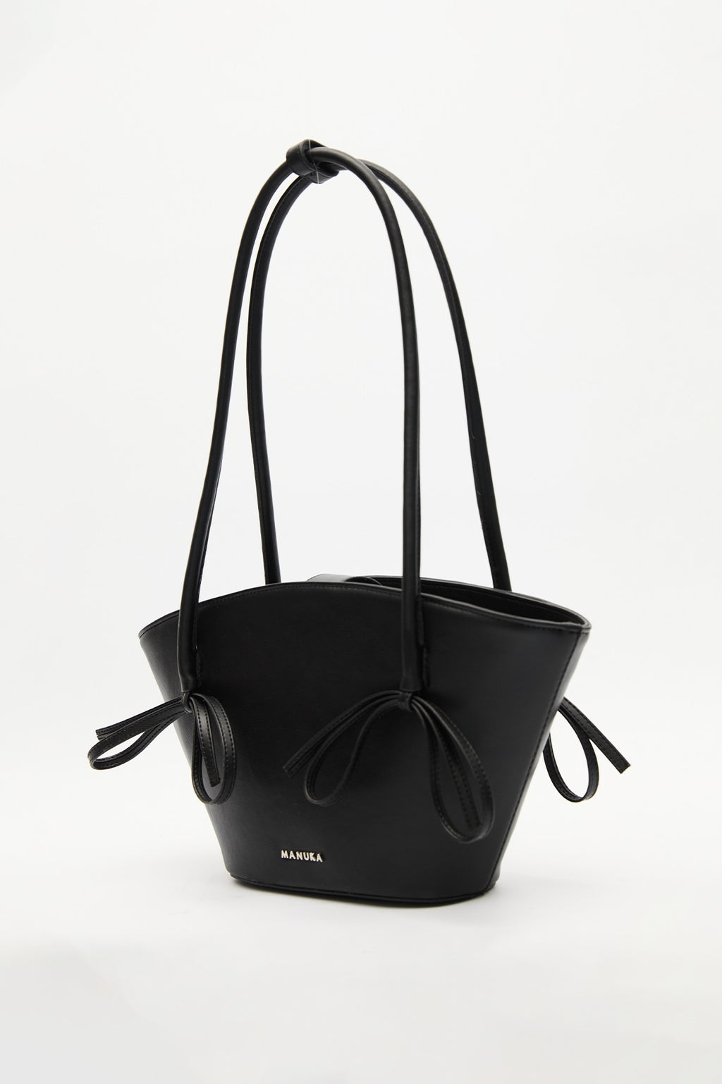 MANUKA | Sandy Bow Bags