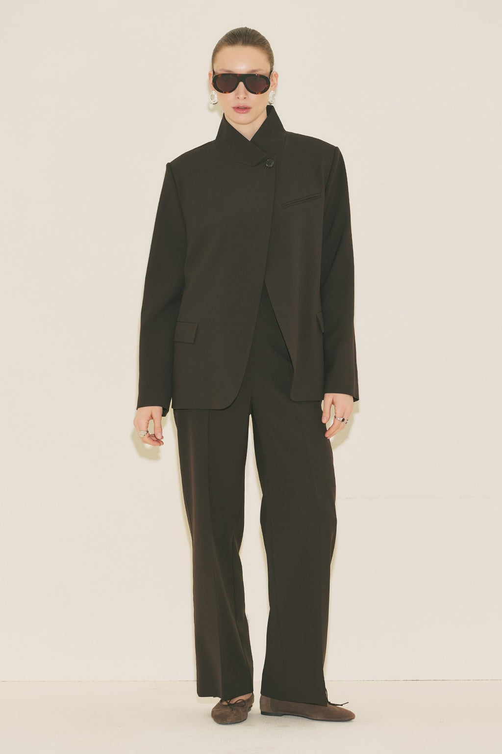 MANUKA | Straight Classic Trousers