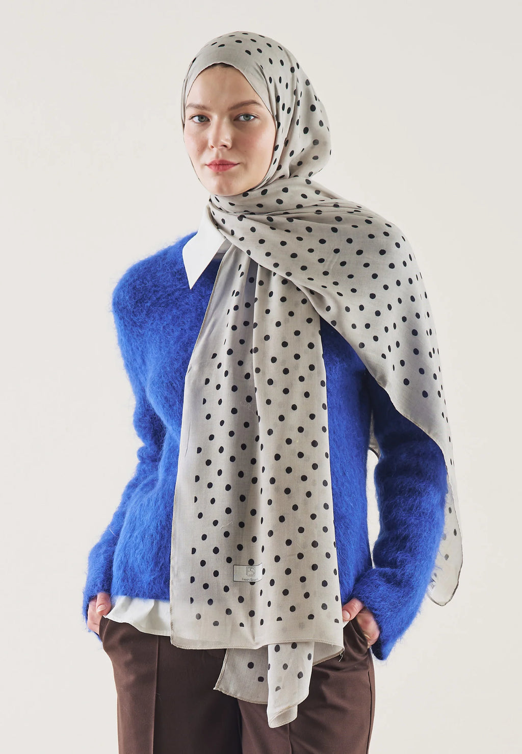 FRESH SCARFS | Small Polka Dots Patterned Scarf