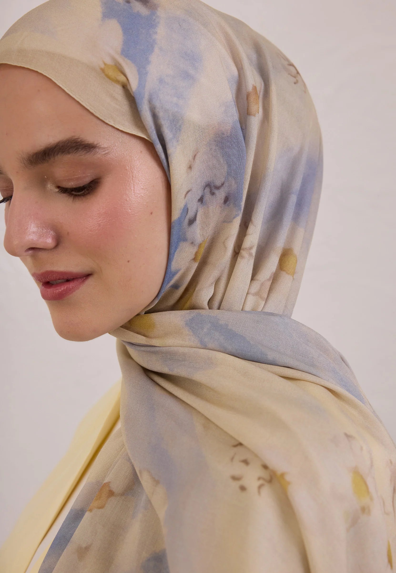 FRESH SCARFS | Soft Daisy Patterned Ramie Scarf