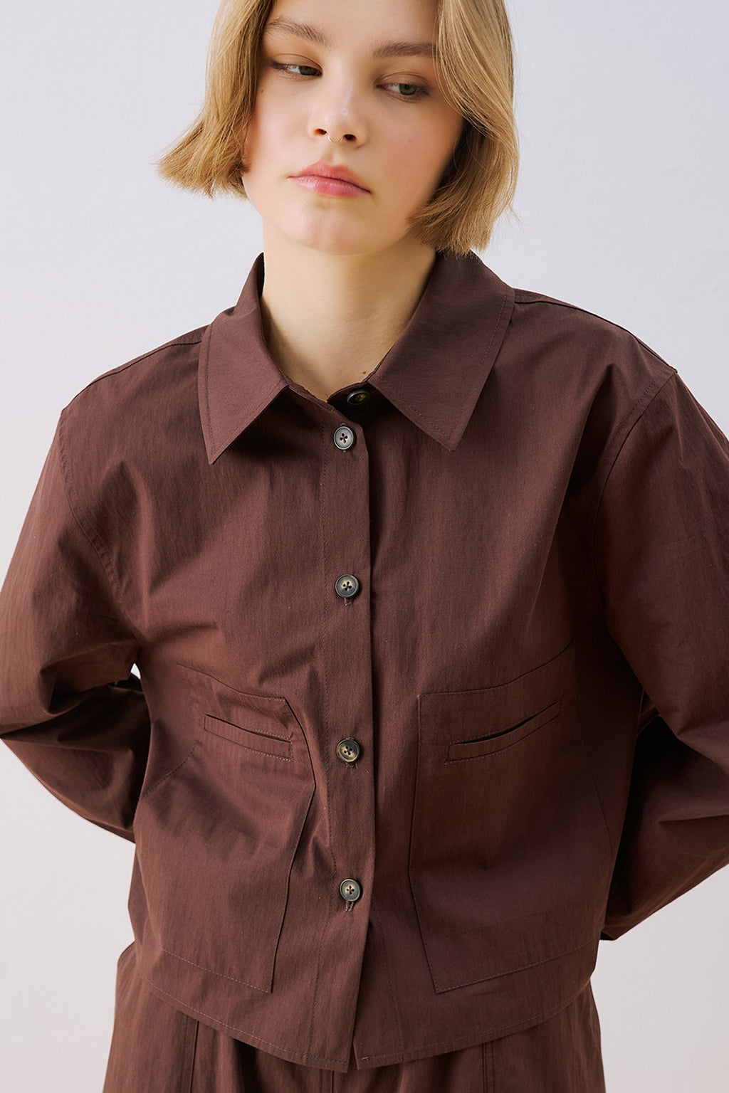 MANUKA | Utility Pocket Cropped Shirt
